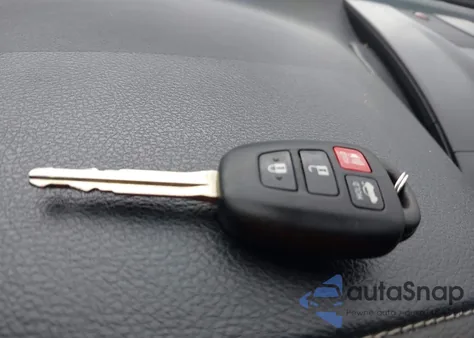 2014 Toyota Camry L/Le/Se/Se Sport/Xle из США, поврежденный, VIN 4T1BF1FK2EU387989